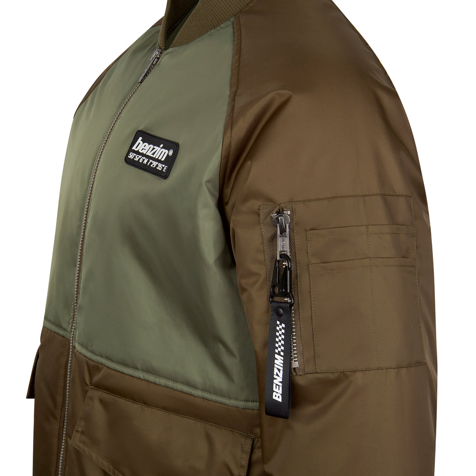 Mudder bomber