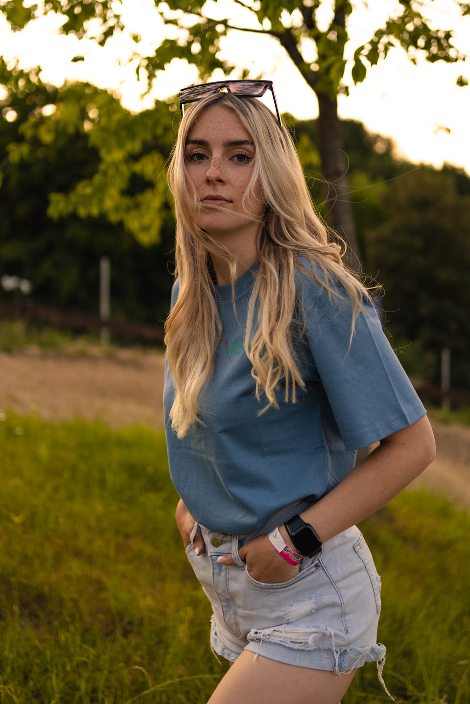 24/7 TEE blue