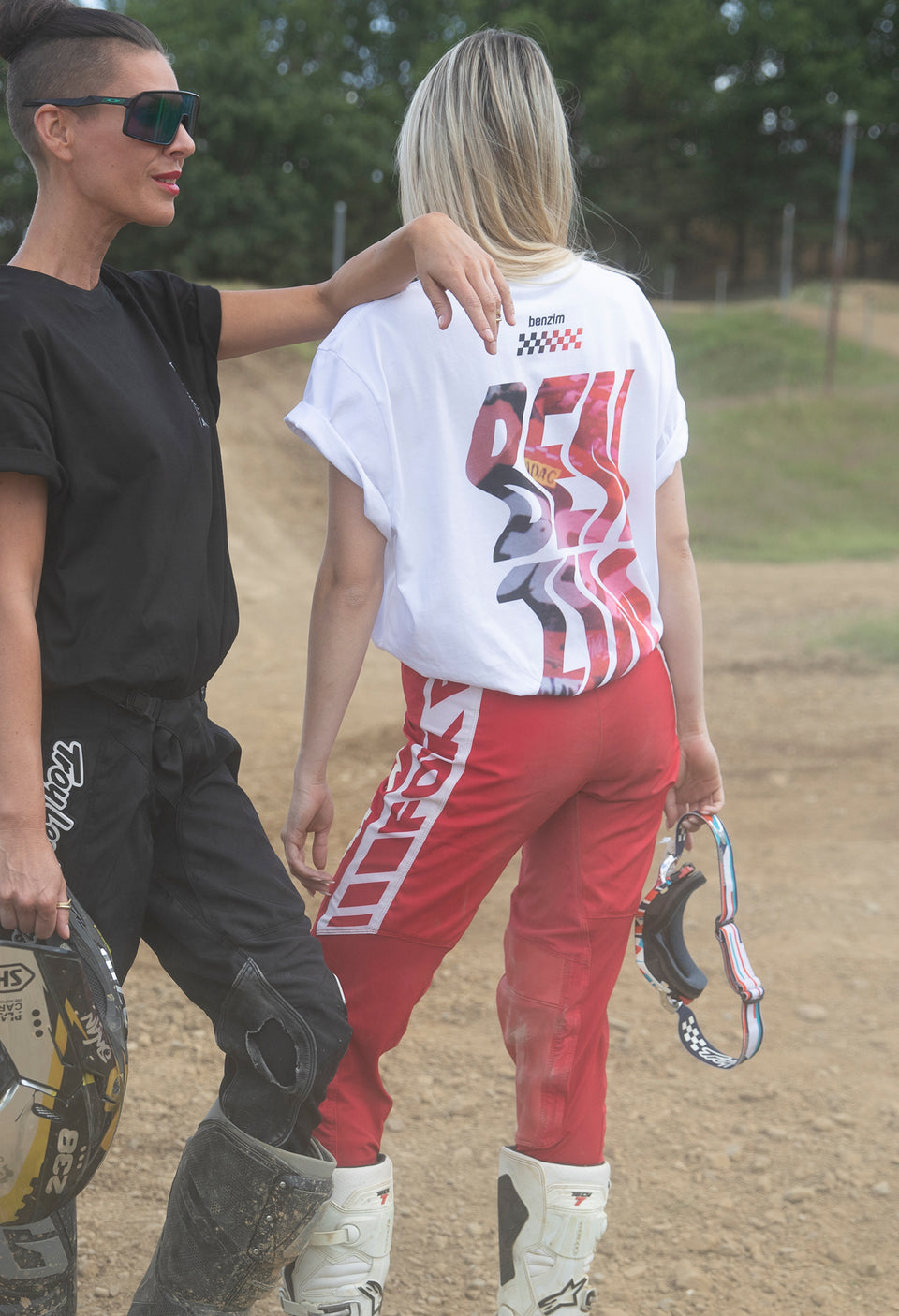 Wavy Tee