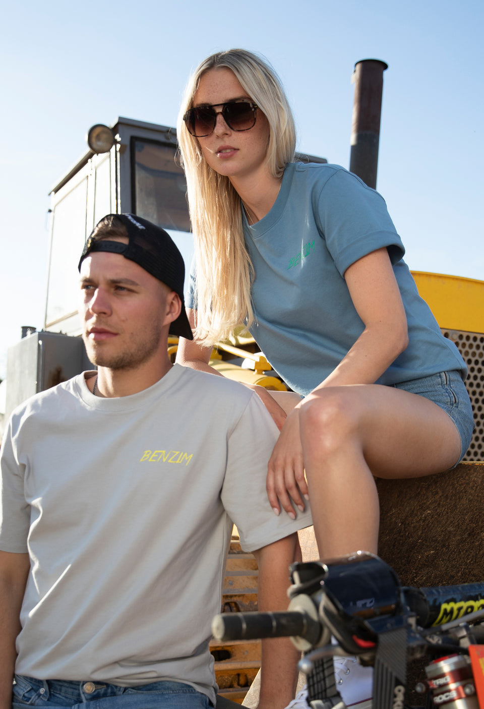 24/7 TEE blue