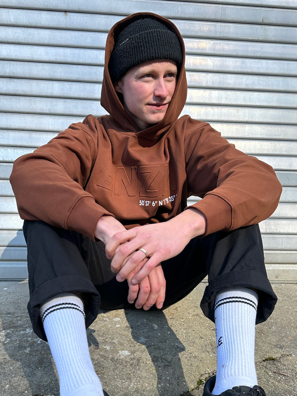 M-Boss brown