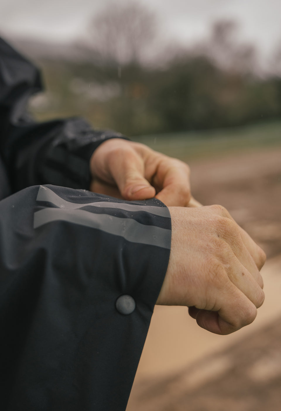 Track Poncho